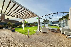 Garden - click for photo gallery